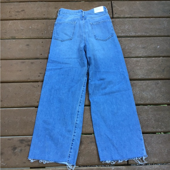 EXPRESS SIZE 00 DISTRESSED HIGH RISE WIDE LEG JEANS H19 - Picture 2 of 10